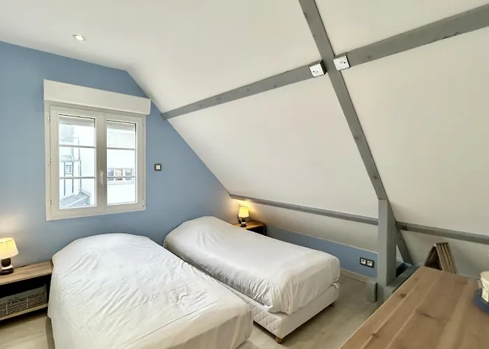 Les Bateaux, Duplex 4 Personnes Proche Appartement *