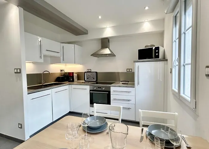 Les Bateaux, Duplex 4 Personnes Proche Appartement